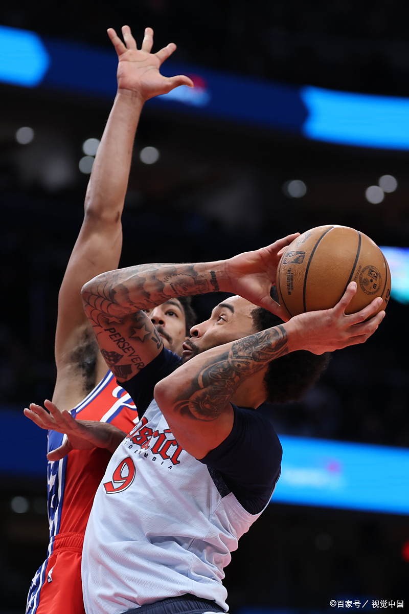 包含NBA总决赛倒计时，孟菲斯灰熊国际比赛日内部沟通，细节引发关注，赛场秩序良好，医务组通报恢复的词条