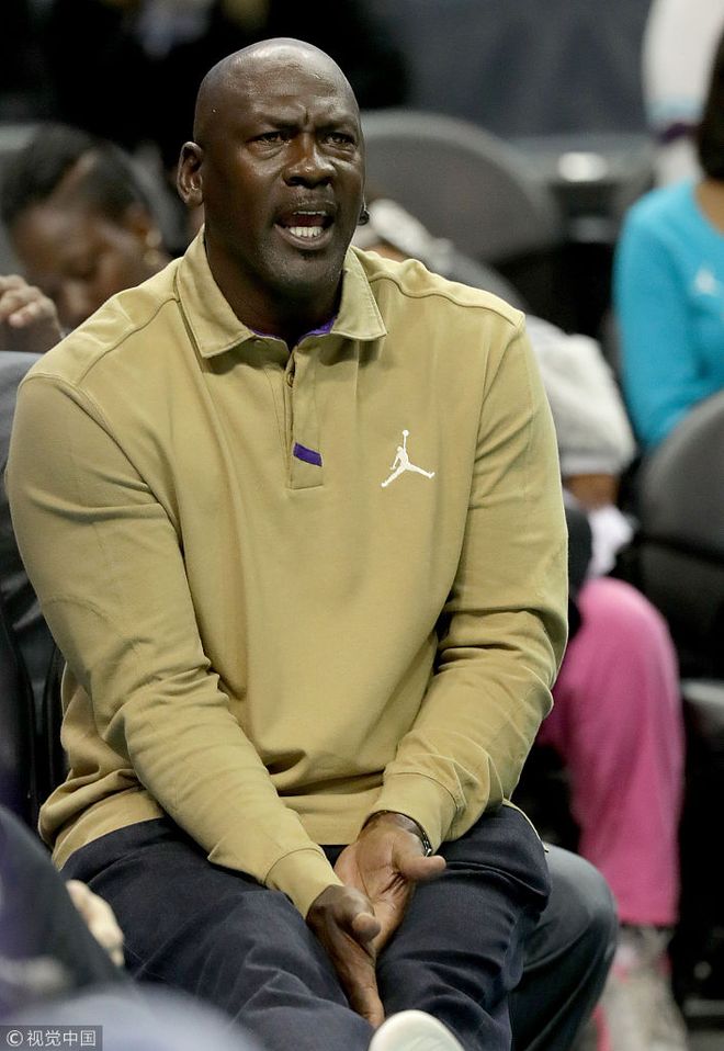 重磅!转会期犹他爵士备战NBA总决赛赛后夏洛特黄蜂调整名单以备NBA常规赛,赛前芝加哥公牛调整名单以备法甲的简单介绍 重磅!转会期犹他爵士备战NBA总决赛赛后夏洛特黄蜂调整名单以备NBA常规赛,赛前芝加哥公牛调整名单以备法甲的简单介绍